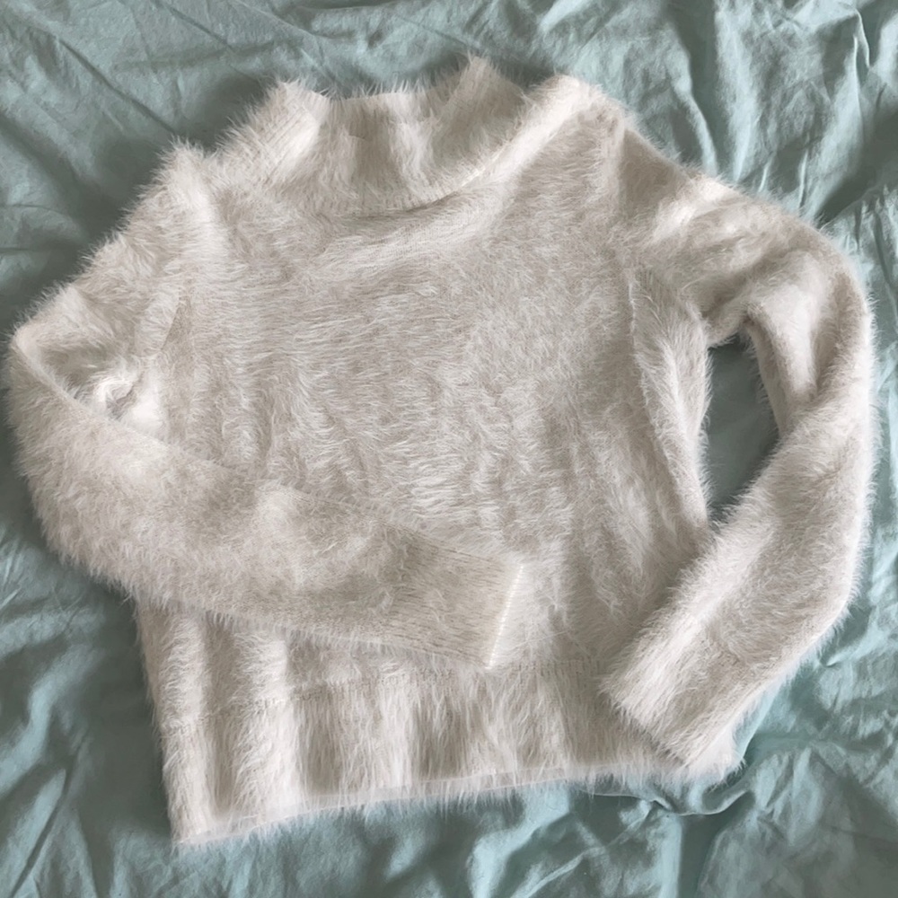 Fuzzy white loft sweater